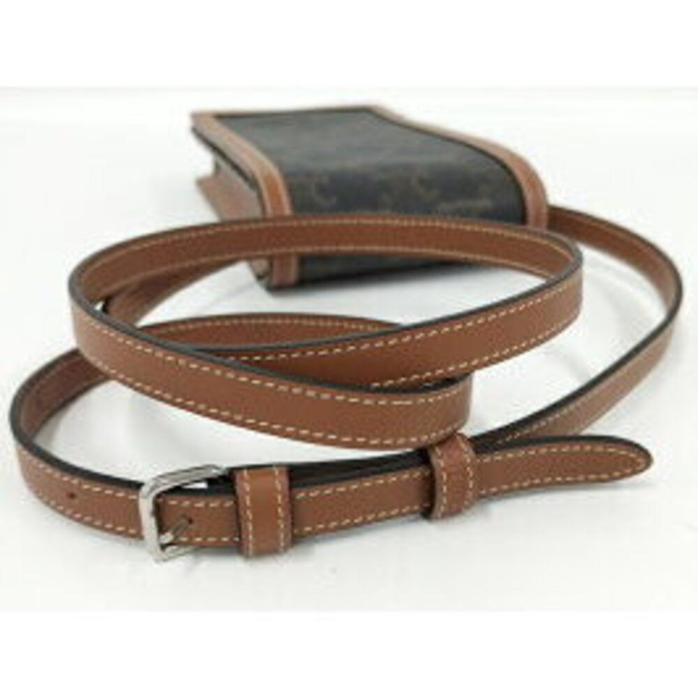 CELINE Vertical Sleeve Shoulder Bag Triomphe Leather Brown - Picture 5 of 9
